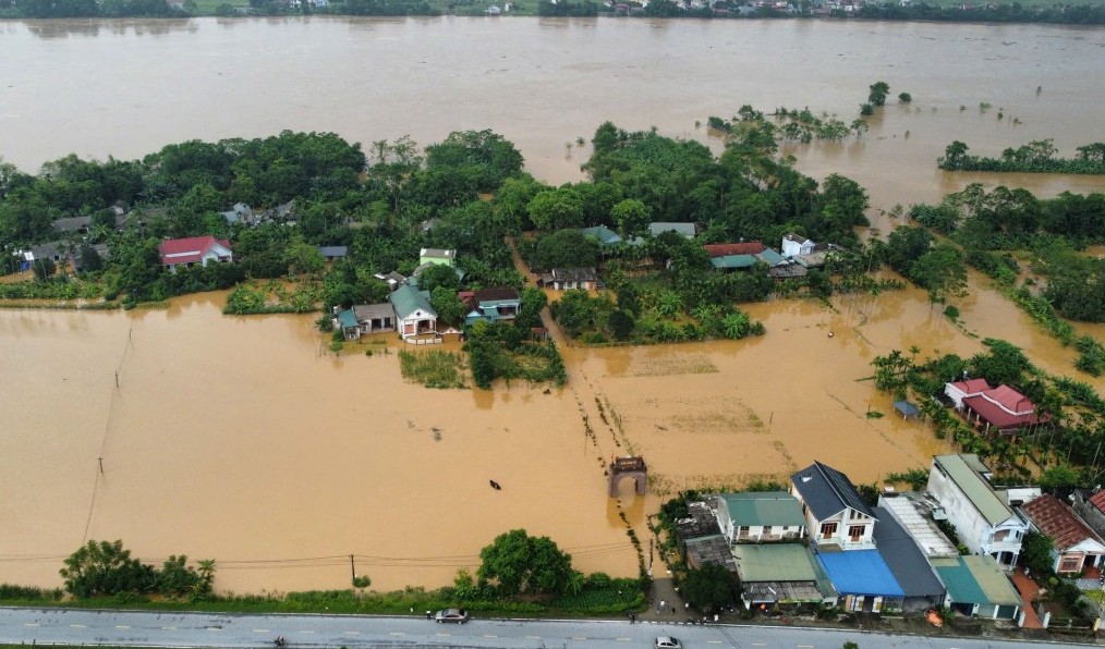 Phú Thọ: Thiệt hại khoảng 100 tỷ đồng, hơn 7000 hộ dân phải di dời do nước lũ dâng cao