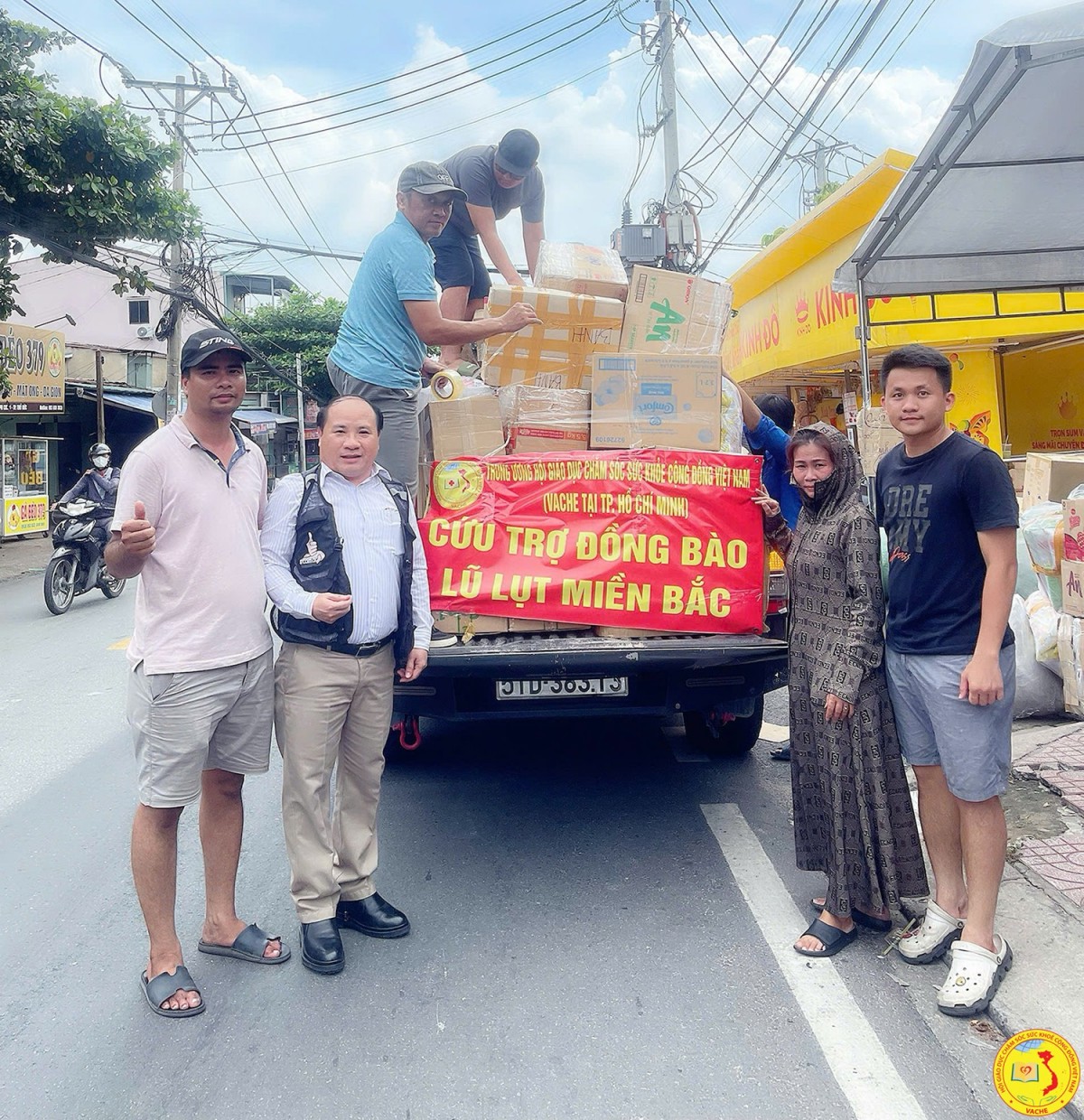 Văn phòng đại diện phía nam ,hội GDCSSKCĐ Việt Nam ,tổ chức chuyến thiện nguyện ,hướng về bà con miền bắc.