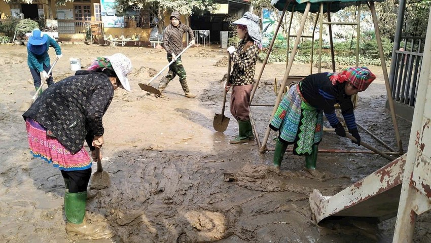 Liên minh HTX tỉnh Yên Bái chia sẻ khó khăn với người dân bị thiệt hại bởi bão số 3