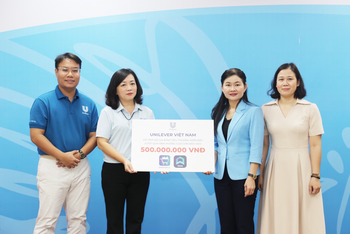 OrderUnow - ứng dụng đặt hàng dành cho tiểu thương của Unilever dành tặng cho tiểu thương Miền Bắc 500,000,000 tiền mặt thông qua Hội Phụ Nữ Việt Nam