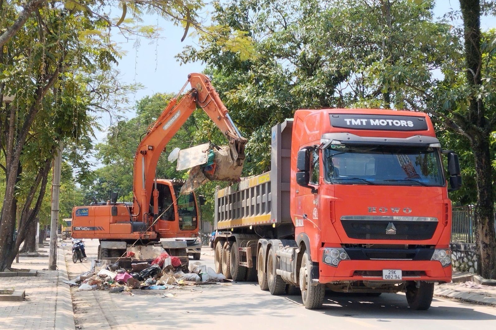 Doanh nghiệp Tuyên Quang dốc sức giúp dân khắc phục hậu quả bão Yagi