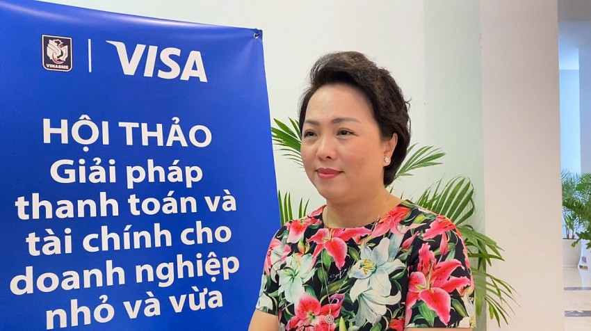 Bà Đặng Tuyết Dung, Giám đốc Visa Việt Nam và Lào: