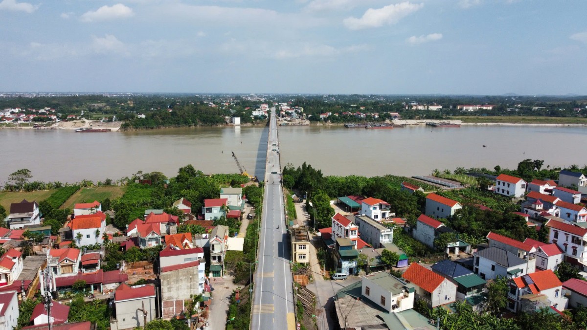 Cầu Trung Hà bắt đầu được lưu thông trở lại