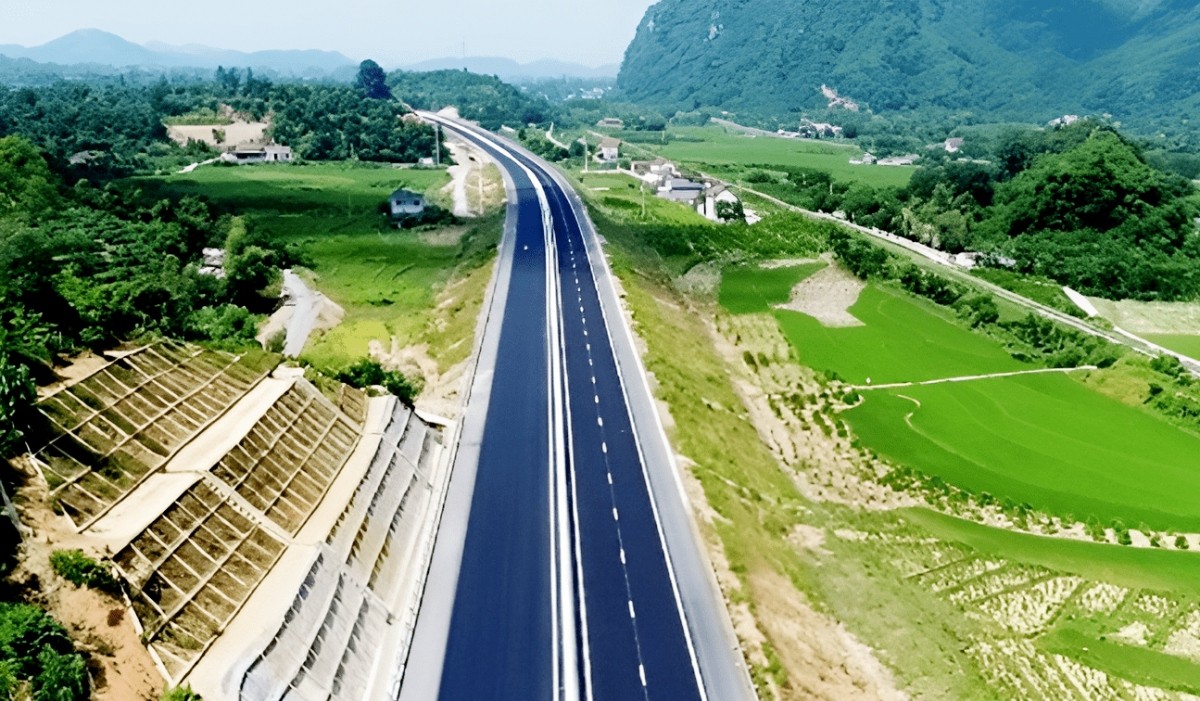 Cao tốc Hòa Bình - Mộc Châu: Bước tiến mới cho giao thông Tây Bắc