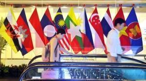 Triển vọng kinh tế ASEAN+3 năm 2024 bị lu mờ bởi hạ dự báo tăng trưởng của Trung Quốc và Việt Nam