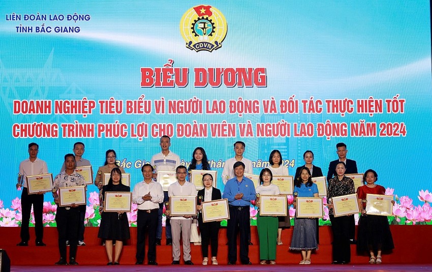 Bắc Giang: Khai mạc chương trình “Gian hàng dành cho công nhân lao động” năm 2024