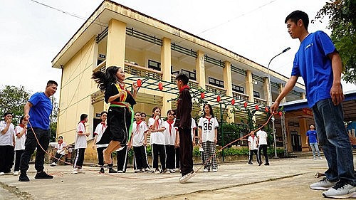 Vinamilk tổ chức nhiều hoạt động Trung thu cho trẻ em mọi miền