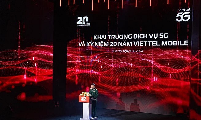 Thiếu tướng Tào Đức Thắng - Chủ tịch kiêm Tổng Giám đốc Tập đoàn Viettel  Thiếu tướng Tào Đức Thắng - Chủ tịch kiêm Tổng Giám đốc Tập đoàn Viettel