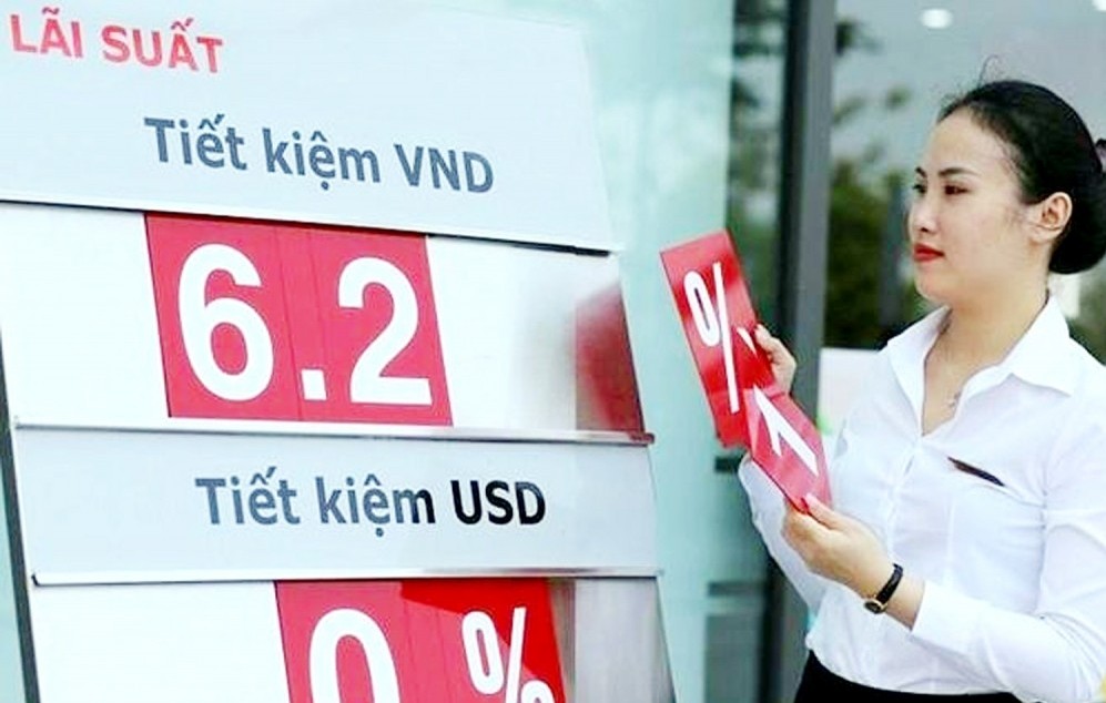 Lãi suất ngân hàng 21/10: Những ngân hàng nào đã vượt mốc 6%