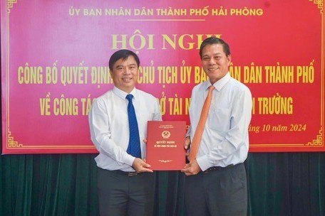 Ông Dương Đình Ổn - Chủ tịch UBND quận Hải An được điều động, bổ nhiệm làm Giám đốc sở Tài nguyên và Môi trường TP Hải Phòng