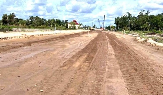 Cà Mau: Phát động đợt thi đua cao điểm "500 ngày đêm hoàn thành 3.000 km đường cao tốc"