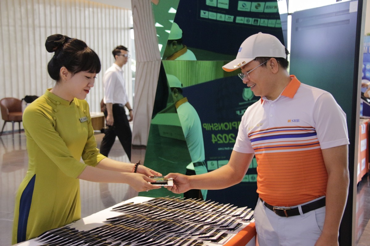 Khai mạc Giải golf VINASME Championship Cúp SHB 2024: Hấp dẫn từ sân chơi đẳng cấp đến giải thưởng tiền tỷ