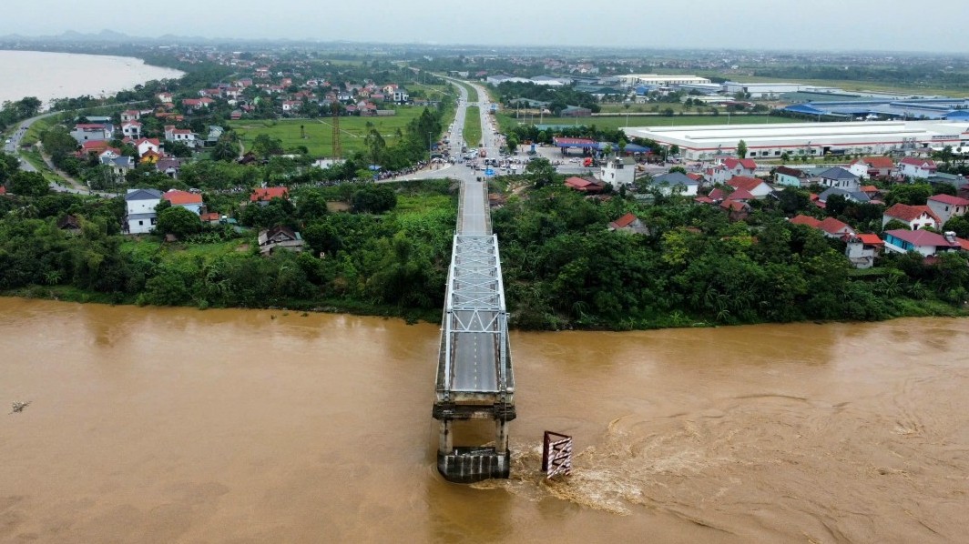 Dự toán gần 8,5 tỷ đồng cho phương án phá dỡ phần còn lại của cầu Phong Châu