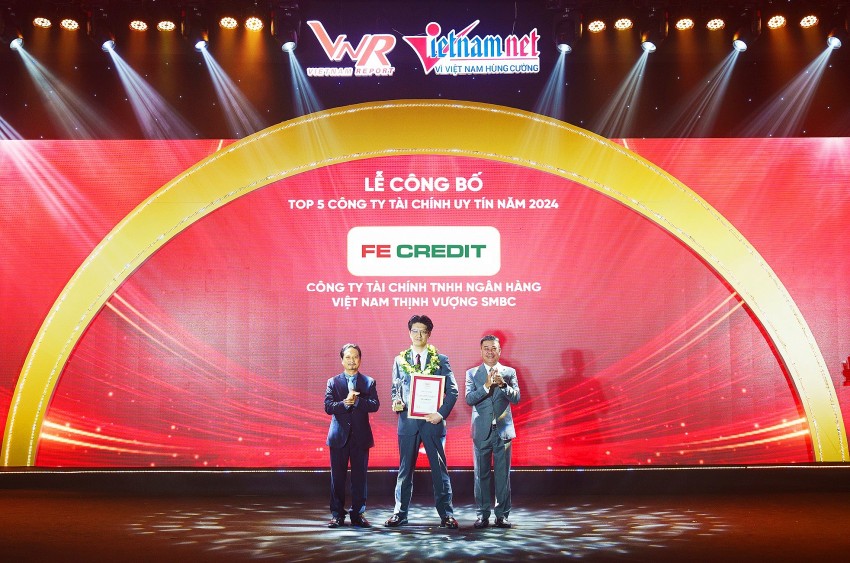 FE CREDIT khẳng định vị thế dẫn đầu trong Top 5 công ty uy tín ngành tài chính năm 2024