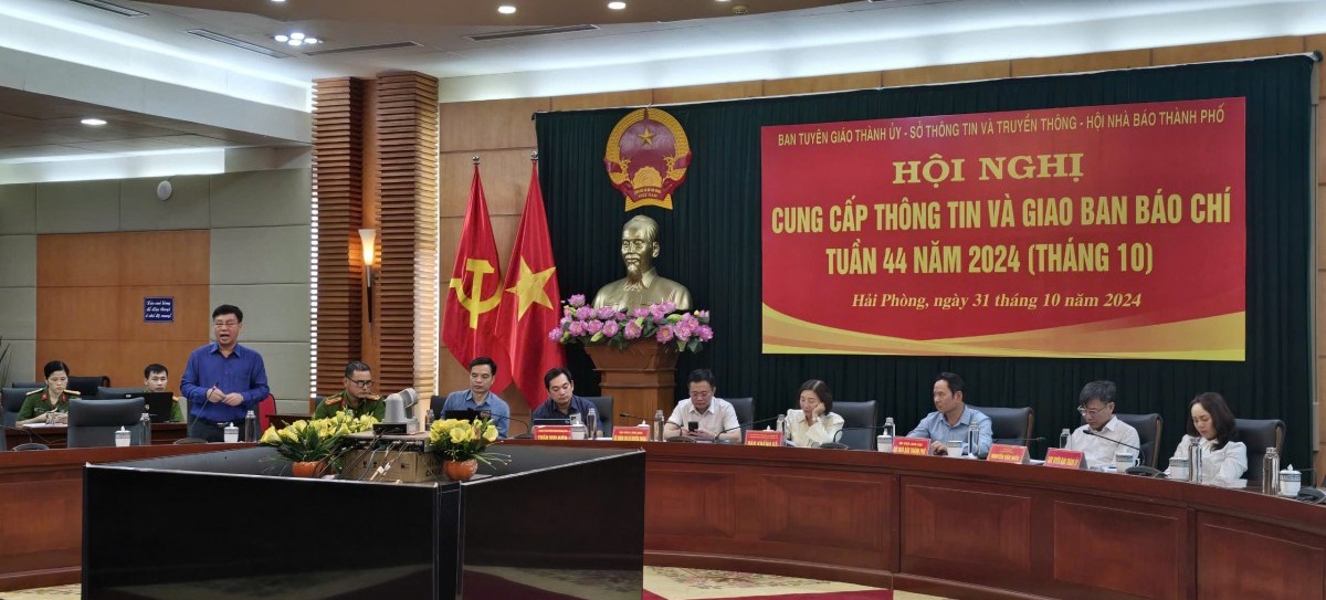 Hải Phòng: Tổng mức bán lẻ hàng hóa và doanh thu dịch vụ 10 tháng năm 2024 ước đạt 185.559,8 tỷ đồng