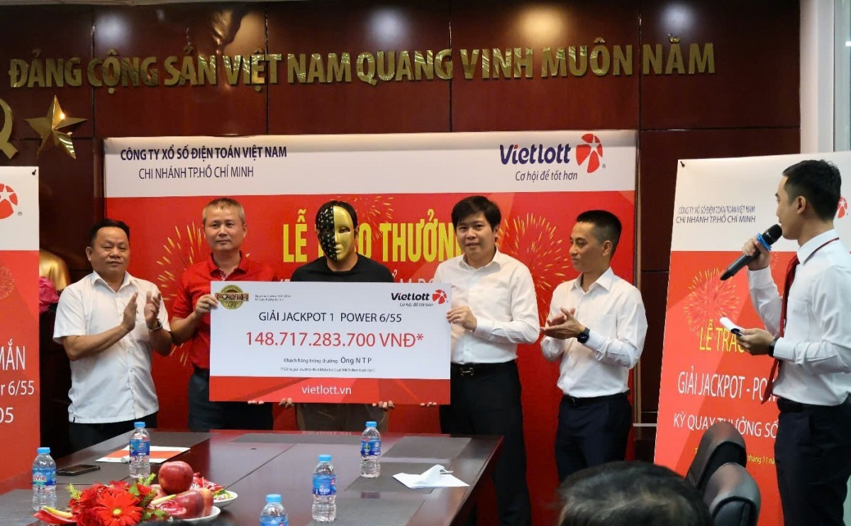 Nam thanh niên ở TP. Hồ Chí Minh nhận Jackpot hơn 148 tỷ đồng