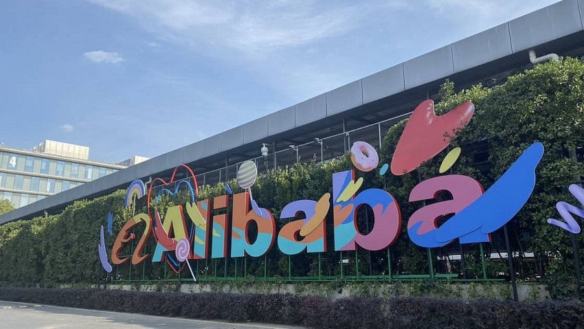  các nền tảng thương mại điện tử cũng đã chuyển hướng sang thị trường nước ngoài để tìm kiếm sự tăng trưởng mới