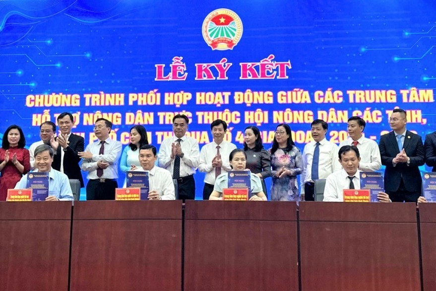 Hội Nông dân Bình Dương triển khai Chương trình hợp tác 6 nhà