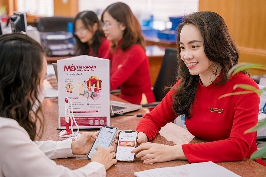 Lãi suất ngân hàng 16/11: Agribank và Nam A Bank tăng mạnh lãi suất huy động