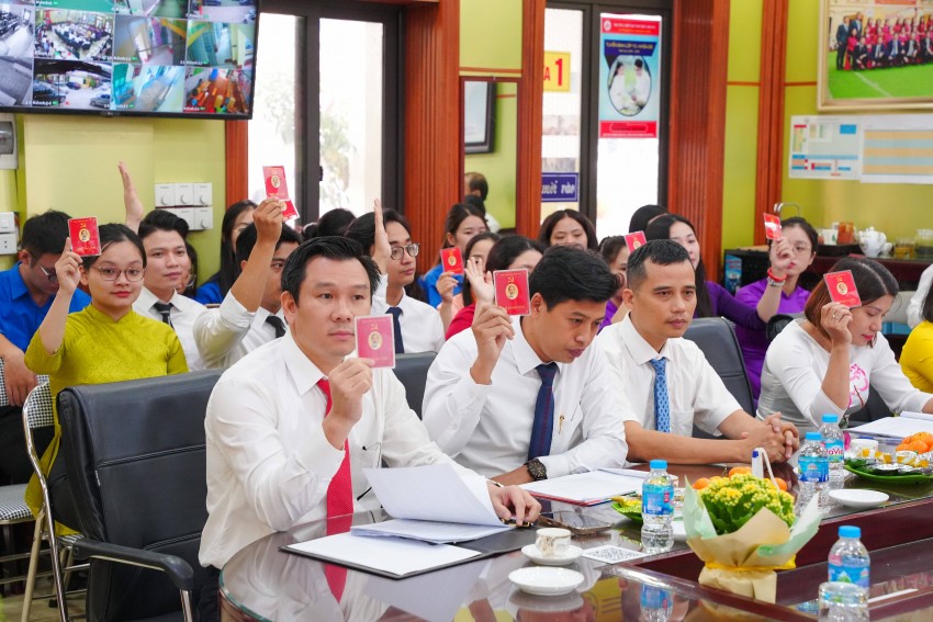 Hà Nội: Đại hội điểm tại các chi bộ trực thuộc Đảng bộ Khối Doanh nghiệp quận Thanh Xuân