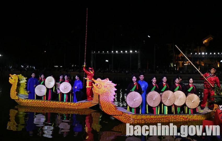 Bắc Ninh: Trình diễn nghệ thuật Dân ca trên thuyền và giao lưu các miền Di sản
