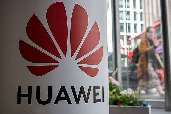 Huawei đặt kế hoạch thương mại hóa chip AI tiên tiến vào 2025