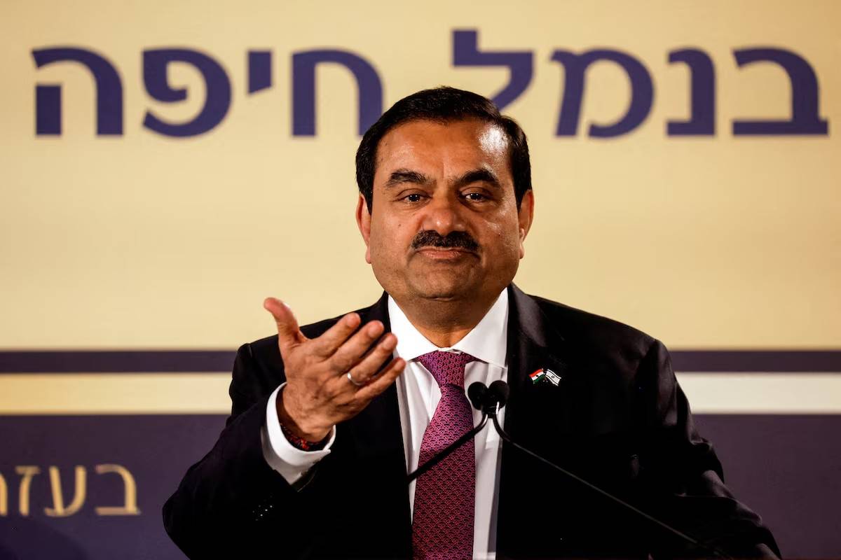 Tỷ phú Ấn Độ Gautam Adani bị Mỹ cáo buộc hối lộ như thế nào?