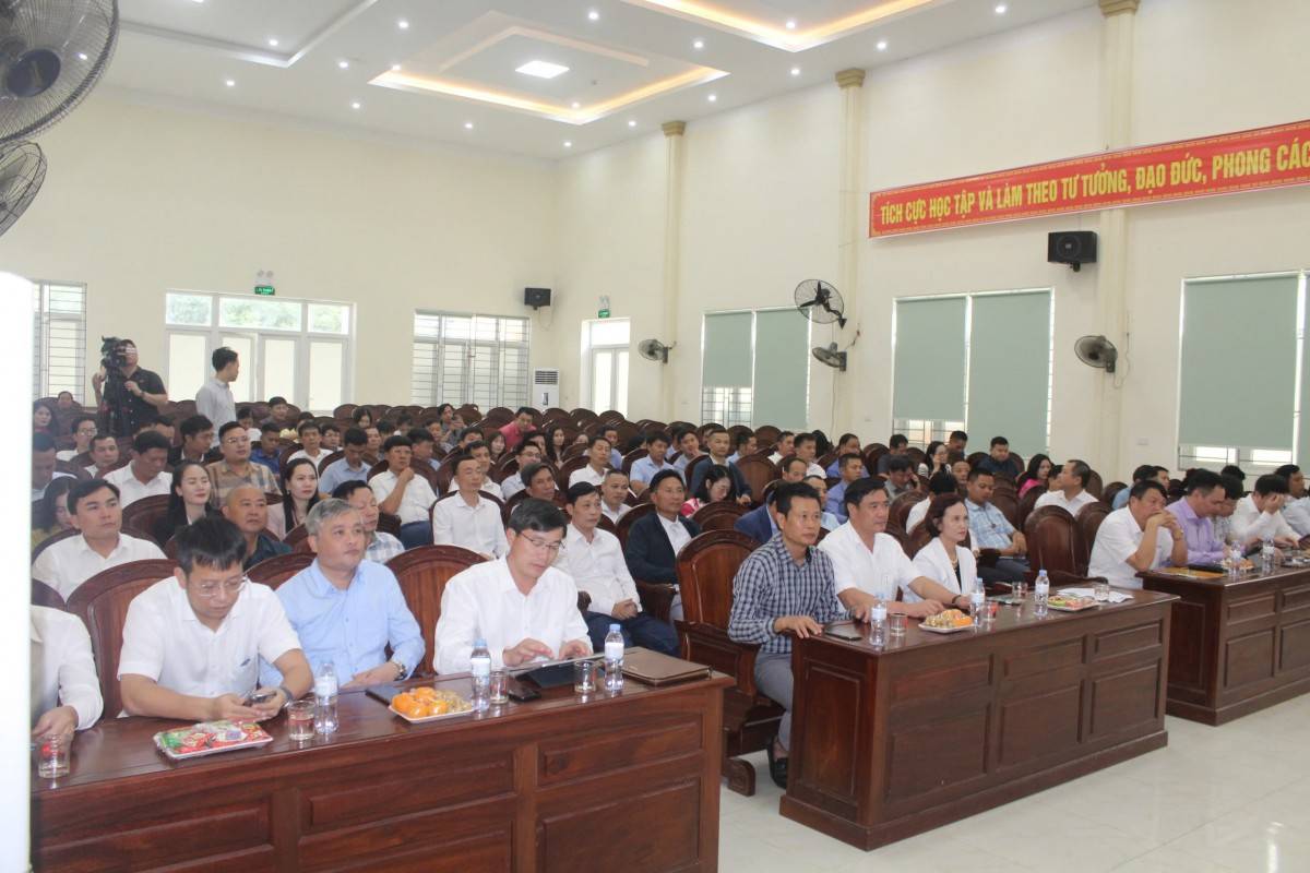 Toàn cảnh buổi giao lưu, kết nối doanh nghiệp miền núi Thanh Hoá