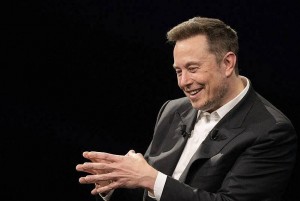 Khối tài sản của tỷ phú Elon Musk tiến sát mốc 350 tỷ USD