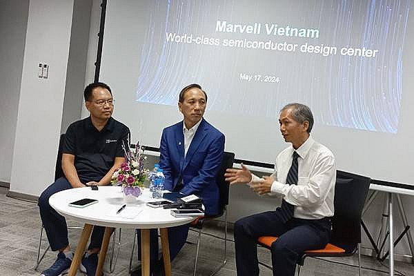 TS Lợi Nguyễn Phó Chủ tịch điều hành Phó chủ tịch Tập đoàn Marvell nhận định; Đà Nẵng có triển vọng tươi sáng trong lĩnh vực vi mạch bán dẫn, trí tuệ nhân tạo và tin tưởng hoạt động đầu tư của Marvell tại Đà Nẵng sẽ đạt kết quả khả quan.