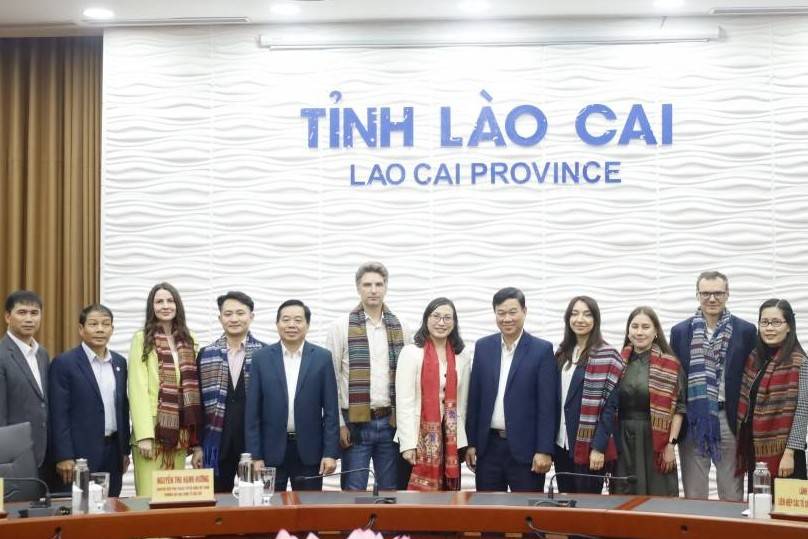 Lào Cai đón Đoàn công tác Đại sứ quán Việt Nam tại Liên bang Nga