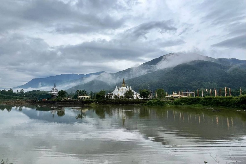 Đức Gyalwa Dokhampa chủ trì Pháp hội cầu nguyện quốc thái dân an tại Bảo tháp Mandala Tây Thiên