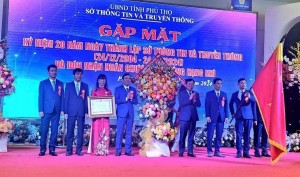 Phú Thọ: Sở Thông tin và Truyền thông kỷ niệm 20 năm thành lập và đón nhận Huân chương Lao động hạng Nhì