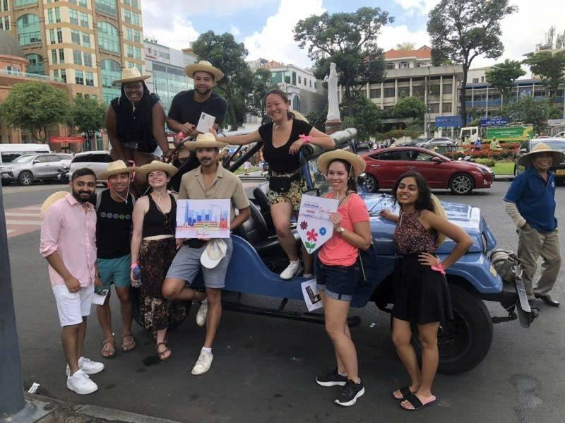 Khách du lịch nước ngoài tại TP. HCM