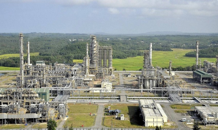 đóng góp đến 56% ngân sách của tỉnh Quảng Ngãi năm ngoái, đưa tỉnh này vào top hai trong 5 tỉnh vùng kinh tế trọng điểm miền Trung, đứng thứ 18 trong 63 tỉnh thành, nằm trong top 10 tỉnh thành có số thu nội địa trên 20.000 tỷ đồng.