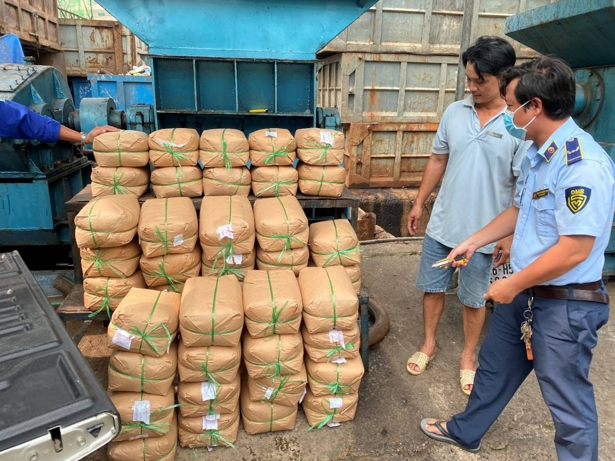 Số tang vật được đưa đến nơi xử lý tiêu hủy