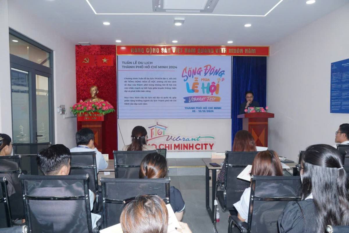 Quang cảnh buổi họp mặt thông tin đến báo chí