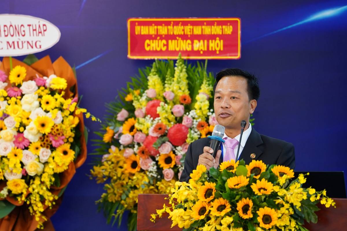 Doanh nhân Đất sen hồng: Đồng lòng kết nối vươn xa - Hợp tác phát triển bền vững ! Doanh nhân Đất sen hồng: Đồng lòng kết nối vươn xa - Hợp tác phát triển bền vững !