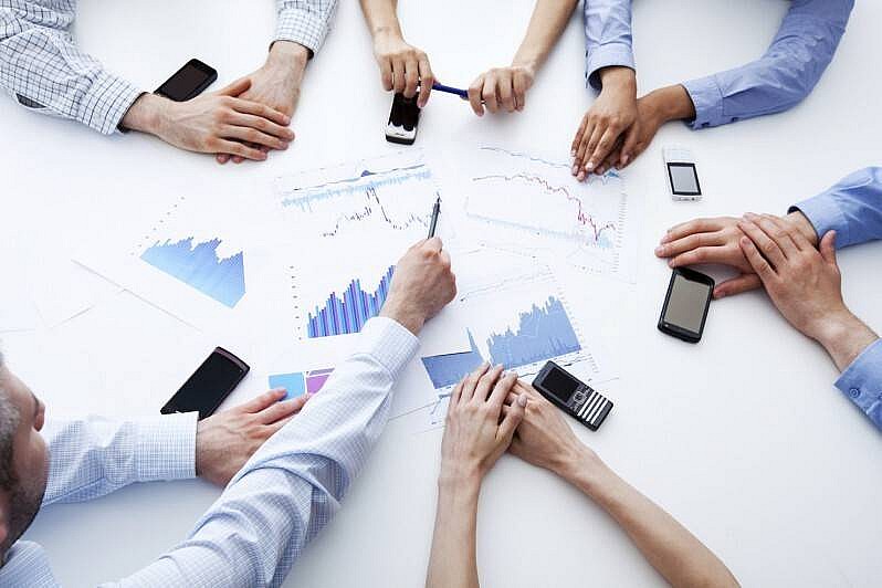 Nhìn chung, kỹ năng ra quyết định không chỉ là việc đưa ra quyết định mà còn bao gồm việc đánh giá rủi ro,