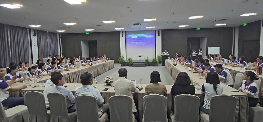 Đại diện Học viện Cán bộ TP. Hồ Chí Minh Đại diện Học viện Cán bộ TP. Hồ Chí Minh