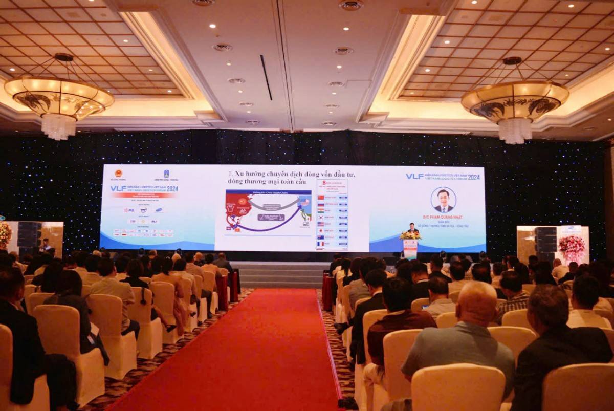 Bà  Diễn đàn Logistics Việt Nam 2024 – “Khu thương mại tự do, giải pháp đột phá thúc đẩy tăng trưởng Logistics” Bà  Diễn đàn Logistics Việt Nam 2024 – “Khu thương mại tự do, giải pháp đột phá thúc đẩy tăng trưởng Logistics”