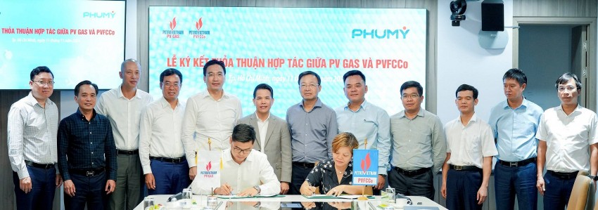 PVFCCo và PV GAS ký kết thỏa thuận hợp tác PVFCCo và PV GAS ký kết thỏa thuận hợp tác về nguồn khí, giá khí