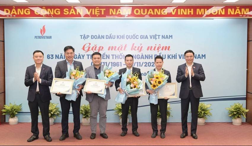 PV GAS vừa được Petrovietnam vinh danh đơn vị tiêu biểu trong thực hiện kế hoạch quản trị