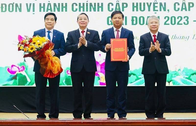 Quảng Nam: Sau khi sắp xếp giảm 1 đơn vị hành chính cấp huyện và 8 đơn vị cấp xã