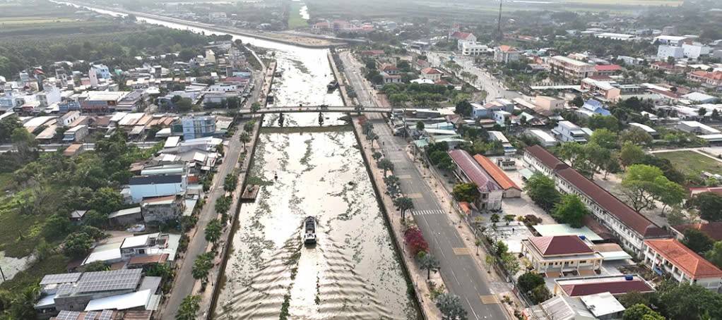 Tân Thạnh phấn đấu đạt chuẩn nông thôn mới vào năm 2025