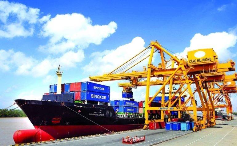 Một số điều chỉnh về thuế doanh nghiệp xuất nhập khẩu cần biết