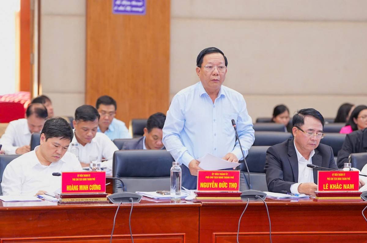 Phó chủ tịch UBND thành phố Nguyễn Đức Thọ Phát biểu