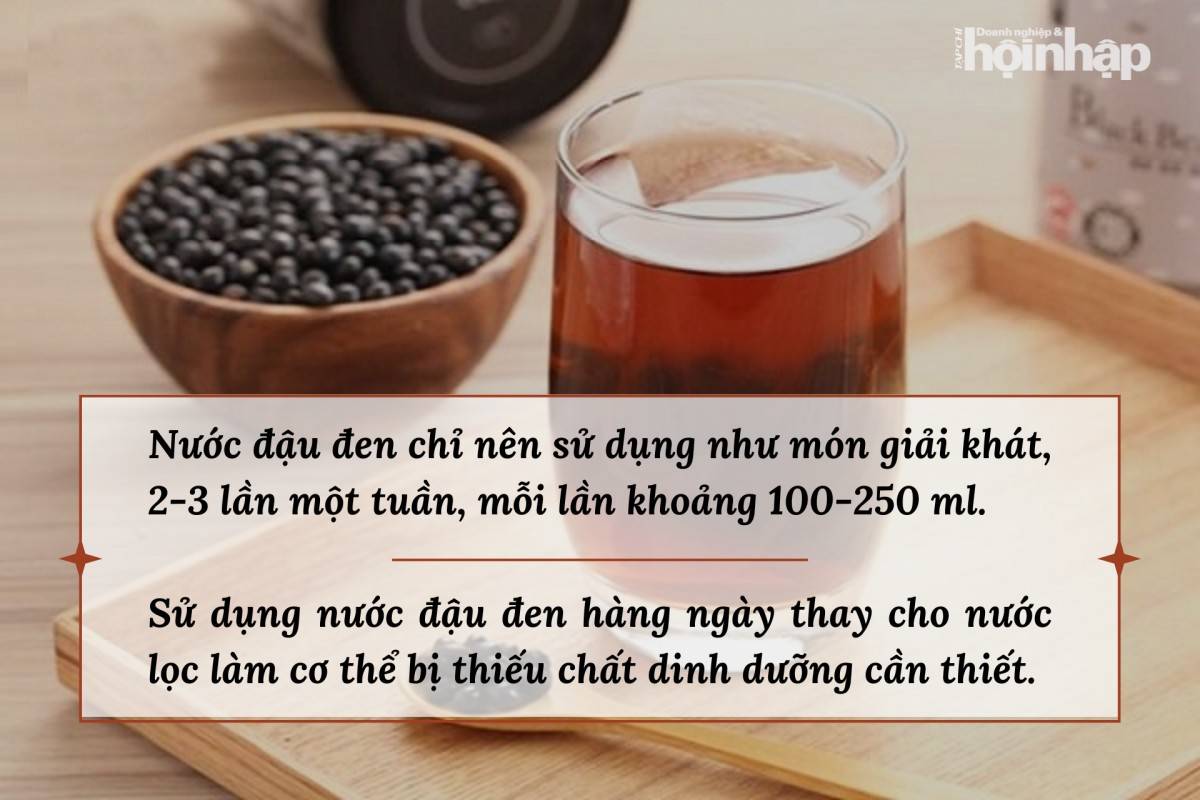 Có nên uống nước đậu đen mỗi ngày thay cho nước lọc không?