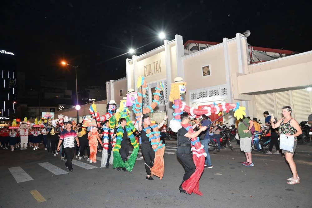  Festival Múa Rối TP.HCM không chỉ là nơi để du khách khám phá vẻ đẹp tinh tế của nghệ thuật múa rối