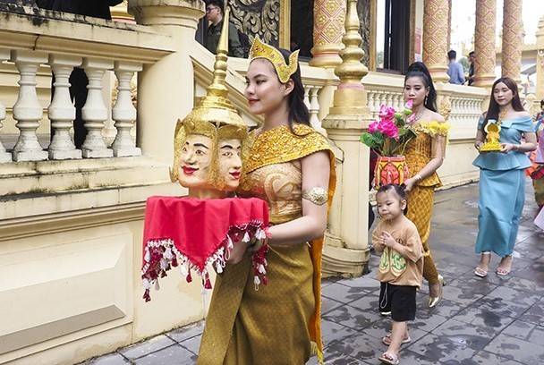 Các nghi lễ của Tết Chol Chnam Thmay chủ yếu diễn ra tại các ngôi chùa của đồng bào Khmer. (Nguồn: TT)